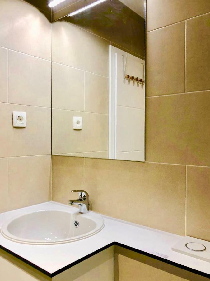 3 Flowers On Rokova St-5 Min To Old Town Apartman Split