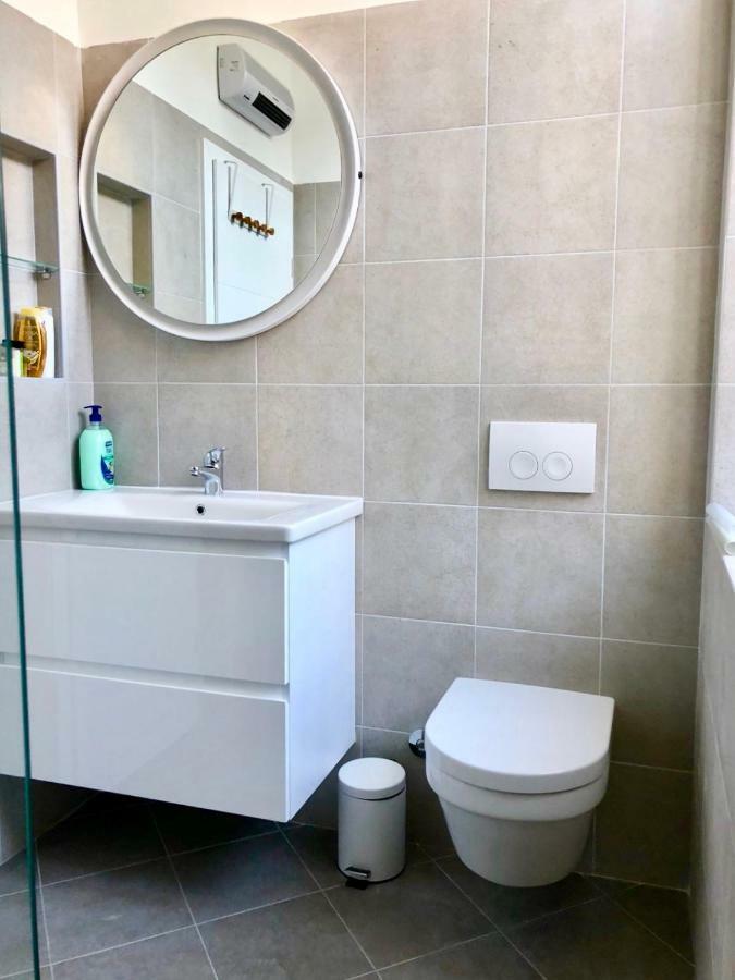 Apartman 3 Flowers On Rokova St-5 Min To Old Town Split